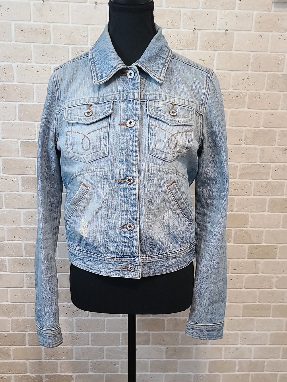 Roxy Light Wash Blue Denim Jean Jacket (Sz S/M)